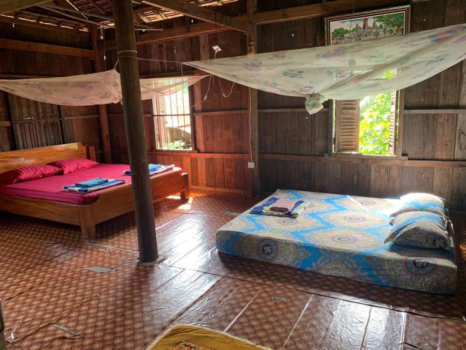 Family Batcave Homestay Battambang Kültér fotó
