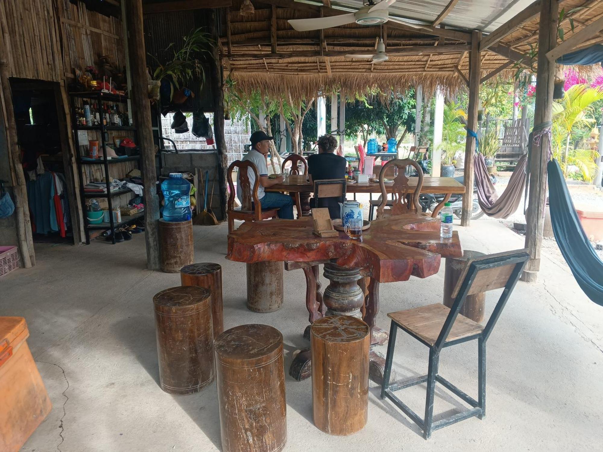 Family Batcave Homestay Battambang Kültér fotó
