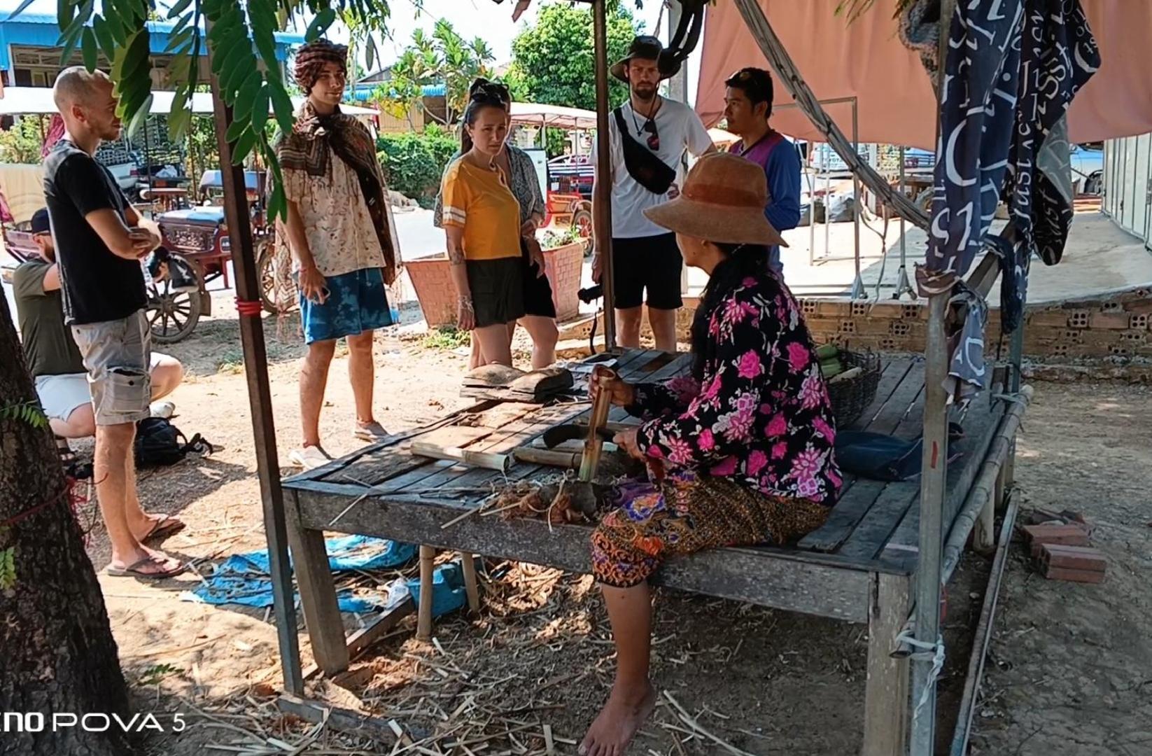 Family Batcave Homestay Battambang Kültér fotó